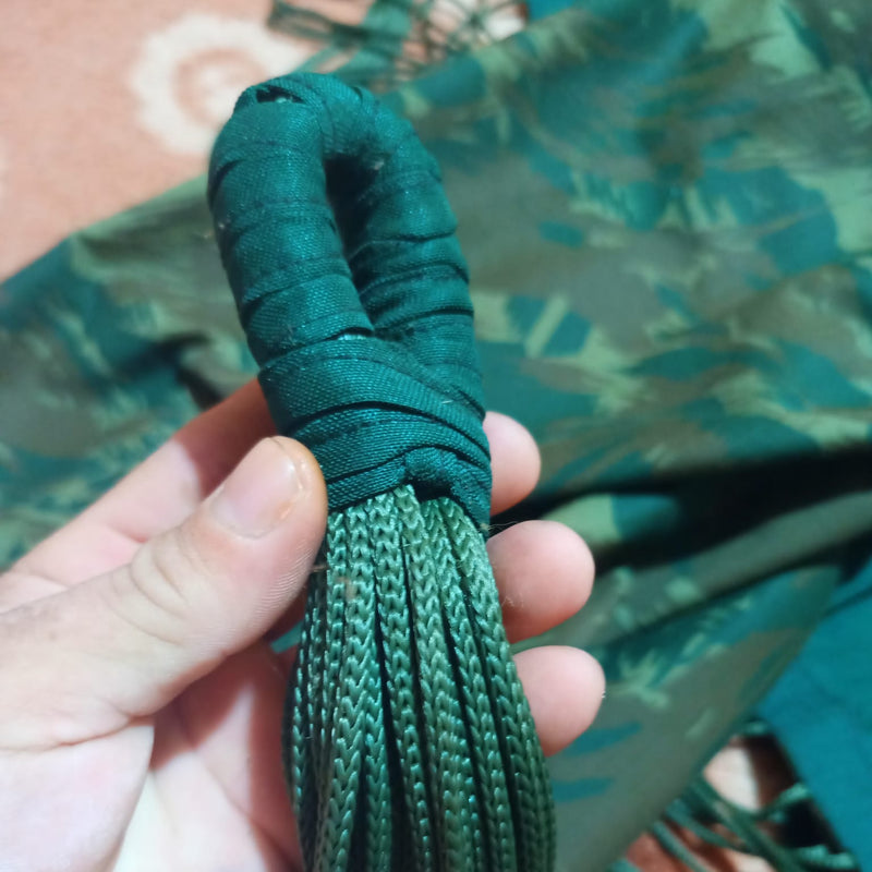 Rede Camuflada Reforçada Com Forro Duplo 1.5 Mts de Comprimento 1.4 Mts de Largura e 50cm de Punho Grosso.